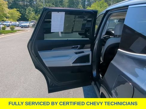 Used 2022 Kia Telluride SX w/ SX Prestige Package AWD/4WD image 37