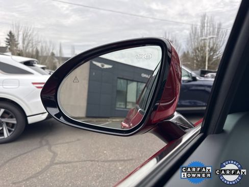 Used 2025 Genesis GV70 2.5T Sport Prestige w/ Sport Prestige Package image 40