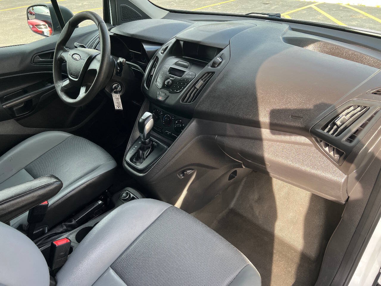 Used 2015 Ford Transit Connect XL FWD image 35