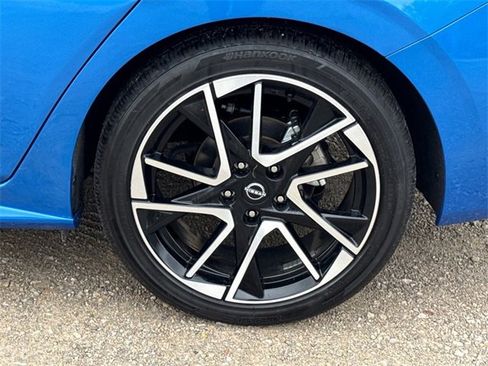 Certified 2025 Nissan Sentra SR w/ SR Premium Package image 4