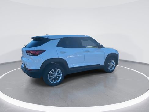 Certified 2025 Chevrolet TrailBlazer LS image 9