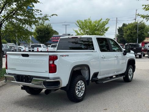 Used 2024 Chevrolet Silverado 2500 LT image 5