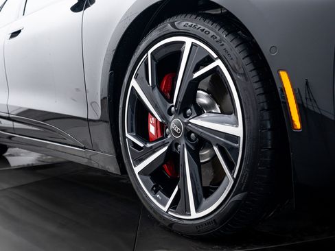 New 2025 Audi S6 e-tron Premium Plus image 22