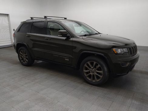 Used 2016 Jeep Grand Cherokee Limited 75th Anniversary image 11