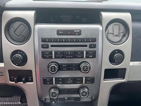 Used 2011 Ford F150 Raptor w/ Raptor Luxury Pkg image 11