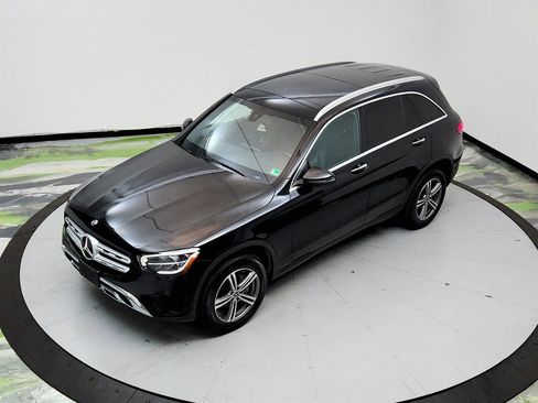 Used 2020 Mercedes-Benz GLC 300 4MATIC w/ Parking Assistance Package image 33