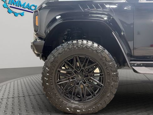 Used 2023 Ford Bronco Raptor AWD/4WD image 25