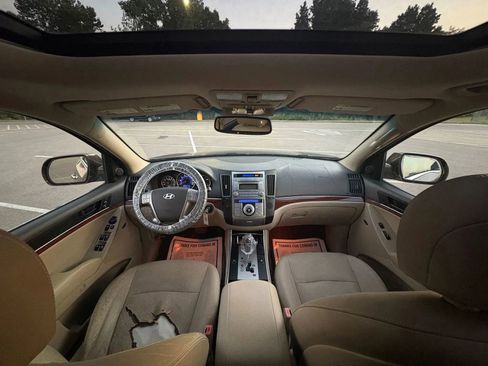 Used 2010 Hyundai Veracruz Limited image 19