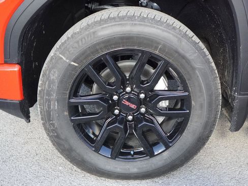 New 2025 GMC Sierra 1500 Elevation w/ Preferred Package image 10