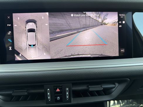 Certified 2025 Porsche Cayenne image 30