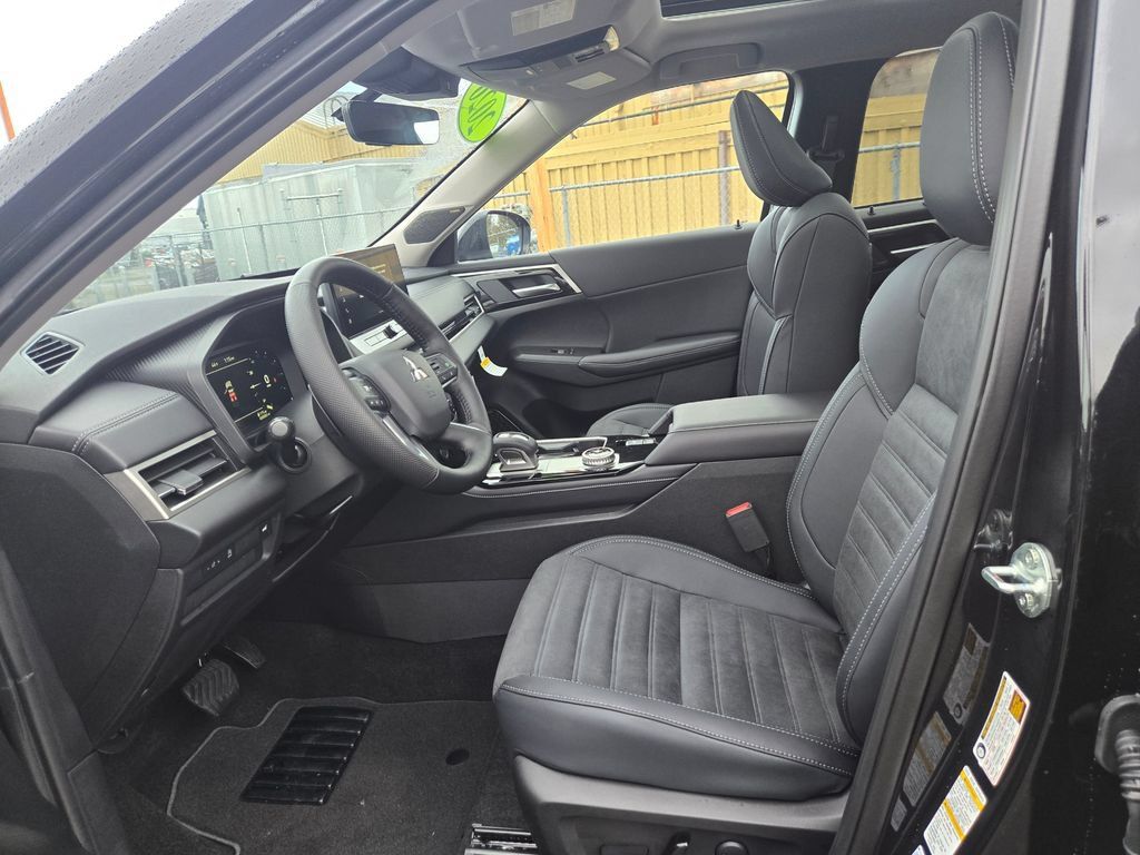New 2026 Mitsubishi Outlander SE AWD/4WD image 8