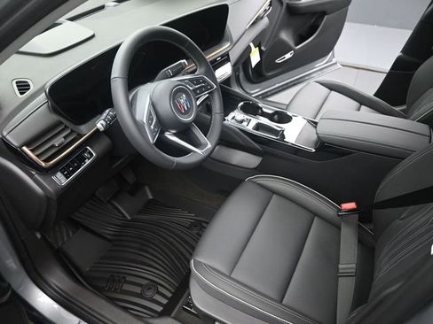 New 2026 Buick Envision Avenir image 9