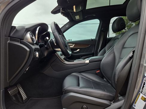Certified 2020 Mercedes-Benz GLC 300 image 16