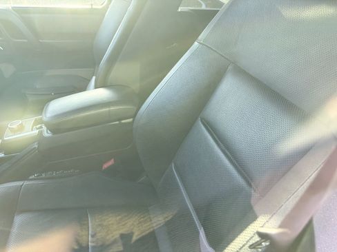 Used 2017 Mercedes-Benz G 550 image 6