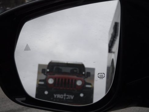 New 2025 Jeep Grand Cherokee L Altitude image 19