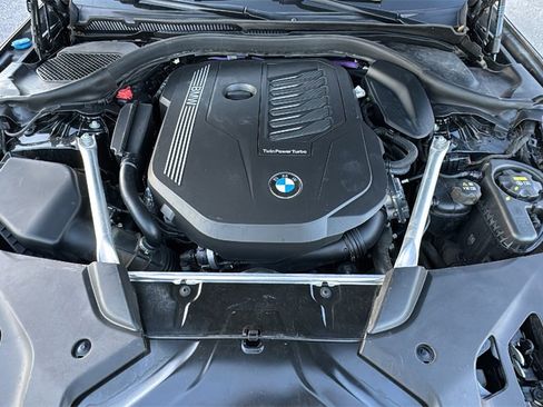 Used 2023 BMW 540i w/ Premium Package image 48