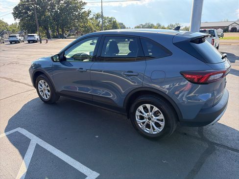 Used 2025 Ford Escape Active AWD/4WD image 3