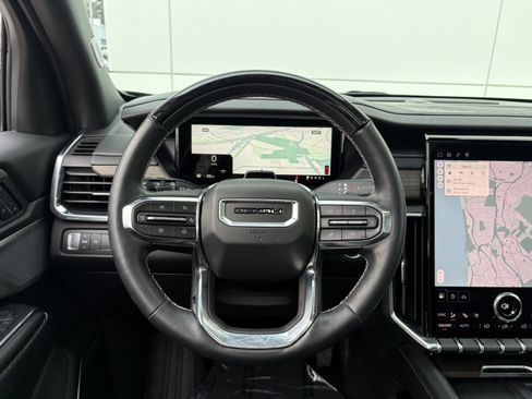 Used 2024 GMC Acadia Denali w/ Super Cruise Package image 19