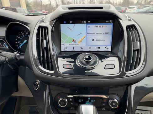 Used 2016 Ford Escape Titanium image 18