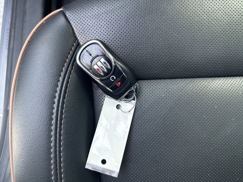 Used 2024 Buick Envista Avenir image 33