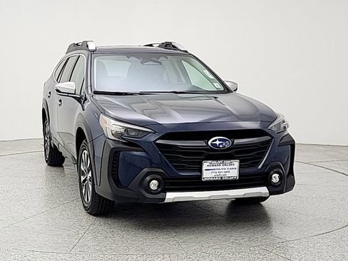Used 2023 Subaru Outback Touring XT AWD/4WD image 2