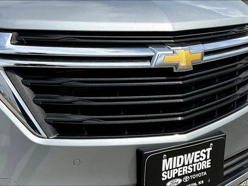 Used 2024 Chevrolet Equinox LT image 29