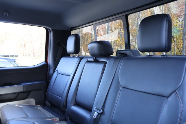 Used 2024 Ford F250 Lariat w/ Lariat Ultimate Package AWD/4WD image 12