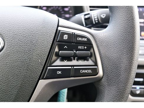 Used 2018 Hyundai Elantra SEL FWD image 19