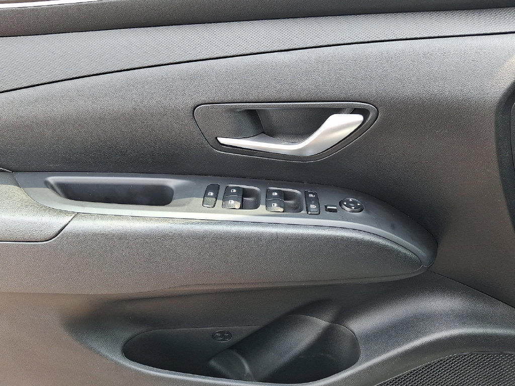 Certified 2024 Hyundai Tucson SE AWD/4WD image 13