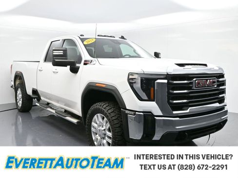 Used 2024 GMC Sierra 2500 SLE w/ SLE Convenience Package image 1