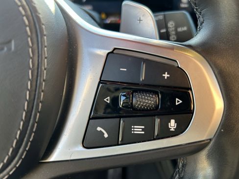 Used 2023 BMW X7 xDrive40i w/ Executive Package image 23