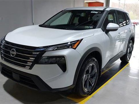 Used 2026 Nissan Rogue SV AWD/4WD image 18
