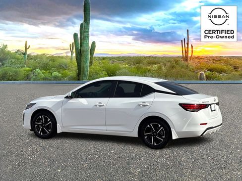 Certified 2025 Nissan Sentra SV image 4