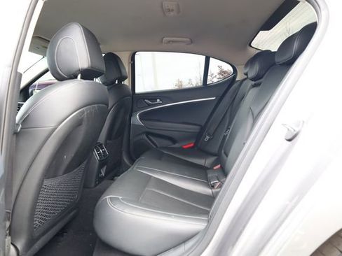 Used 2023 Genesis G70 2.0T image 23