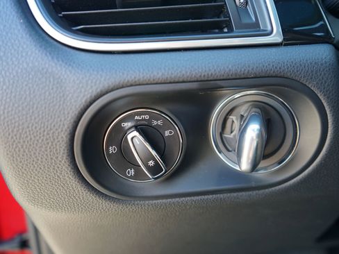 Used 2017 Porsche Macan S image 17