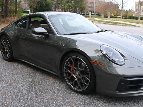Certified 2021 Porsche 911 Carrera 4S image 13
