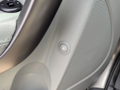 Used 2015 Kia Sorento LX FWD image 23