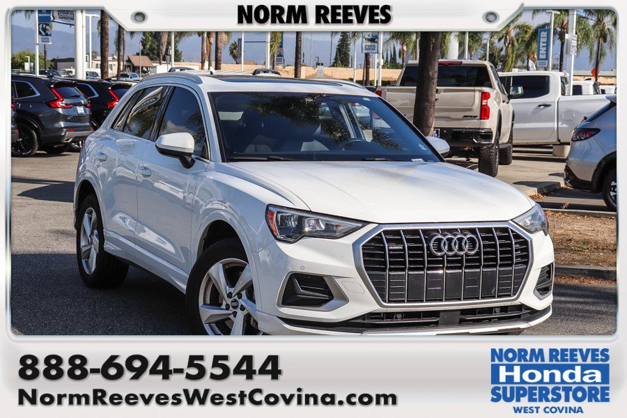 Used 2021 Audi Q3 2.0T Premium w/ Convenience Package AWD/4WD image 1