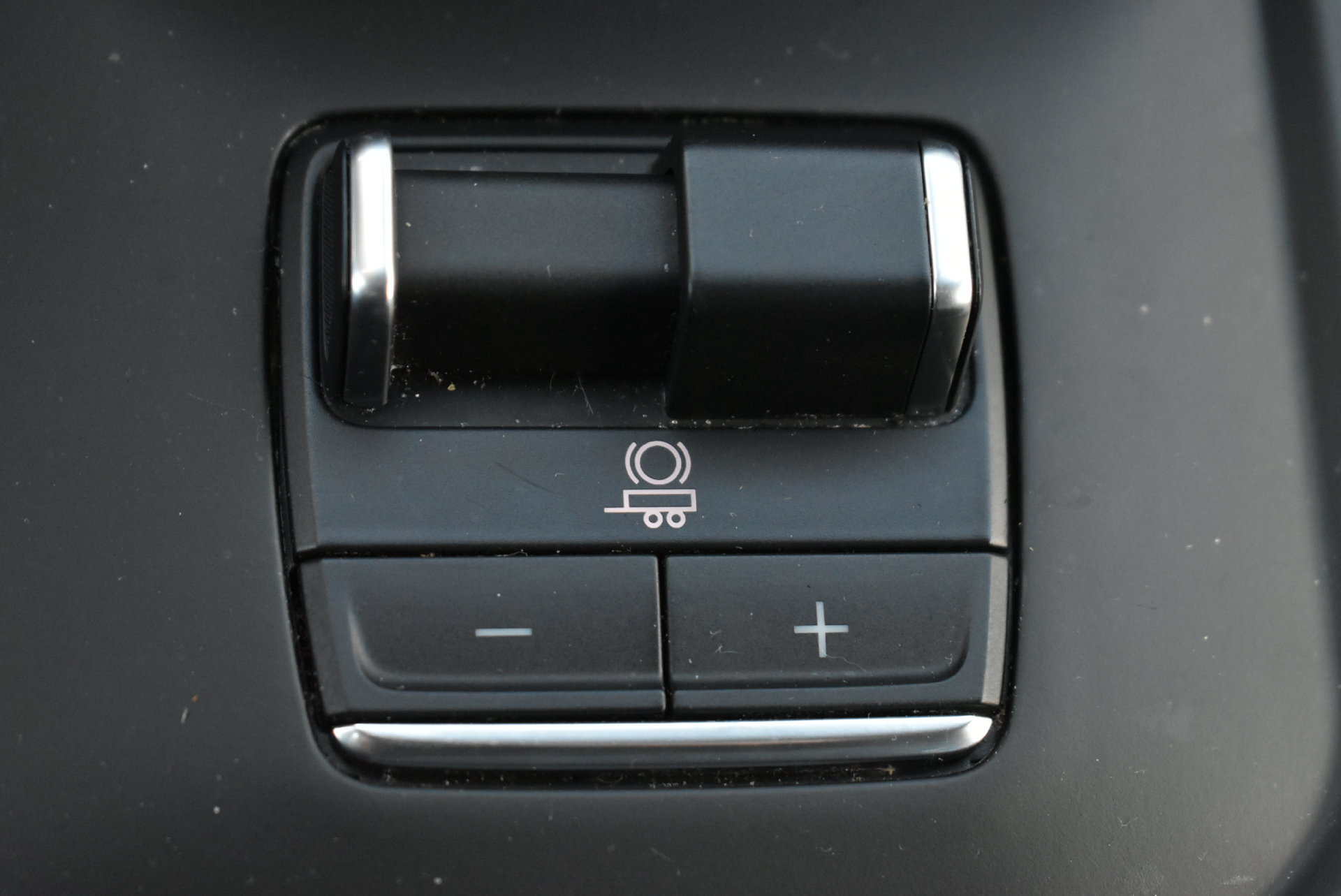 Used 2023 GMC Sierra 1500 Denali AWD/4WD image 32