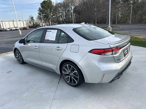 Used 2020 Toyota Corolla SE image 8