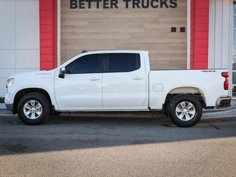 Used 2023 Chevrolet Silverado 1500 LT w/ Work Truck Package image 7