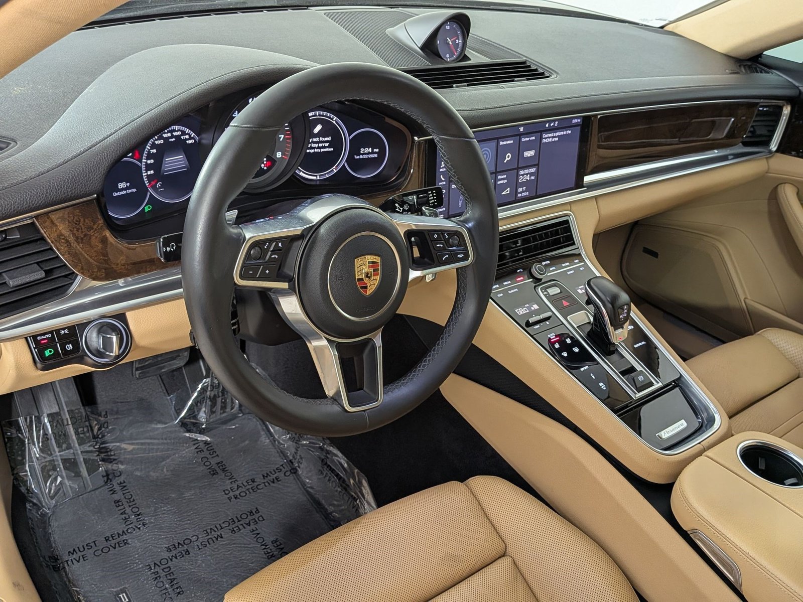 Used 2019 Porsche Panamera 4 AWD/4WD image 4
