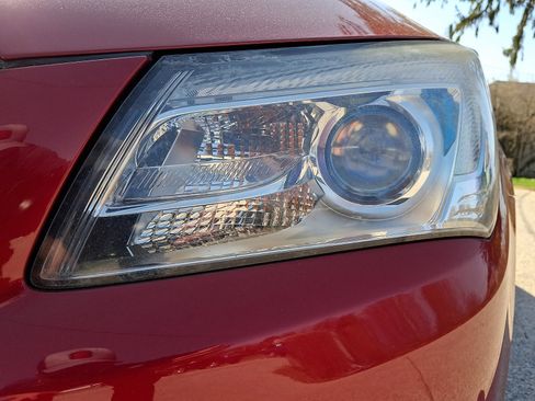 Used 2014 Buick LaCrosse Leather image 9