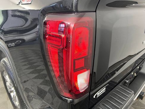 Used 2019 GMC Sierra 1500 SLE w/ SLE Value Package AWD/4WD image 34