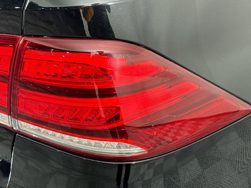 Used 2018 Mercedes-Benz GLE 43 AMG 4MATIC image 32