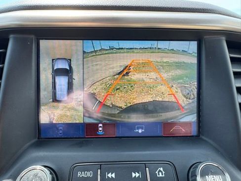 Used 2017 GMC Acadia Denali w/ Technology Package AWD/4WD image 5