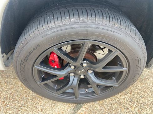 Used 2018 Jeep Grand Cherokee SRT AWD/4WD image 14