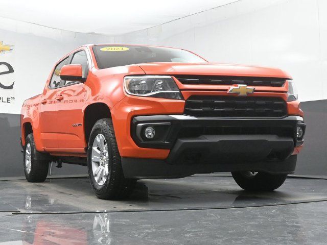 Used 2021 Chevrolet Colorado LT w/ Safety Package AWD/4WD image 3
