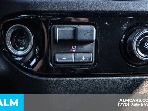 Used 2024 Chevrolet Silverado 2500 LT image 47