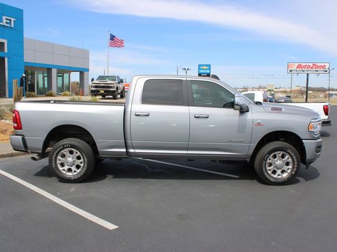 Used 2024 RAM 2500 Laramie w/ Safety Group image 9
